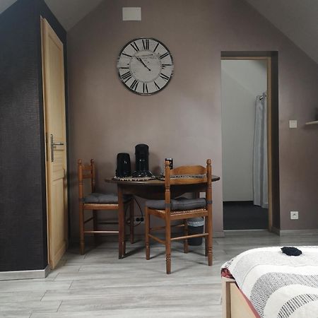Agreable Chambre Privee Avec Entree Independante Langeais Luaran gambar